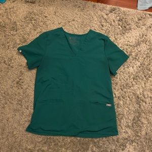 Green Medium Figs 3 Pocket Scrub Top